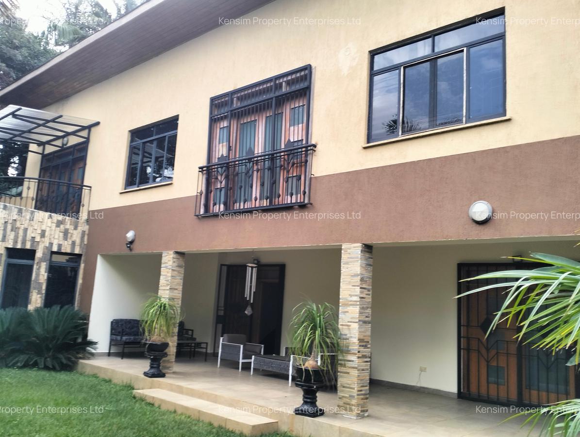5 Bed Townhouse with En Suite in Kyuna - 13