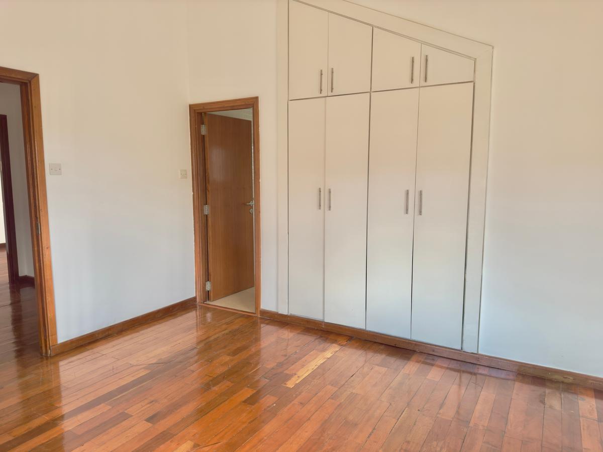 3 Bed Apartment with En Suite in Rhapta Road - 11