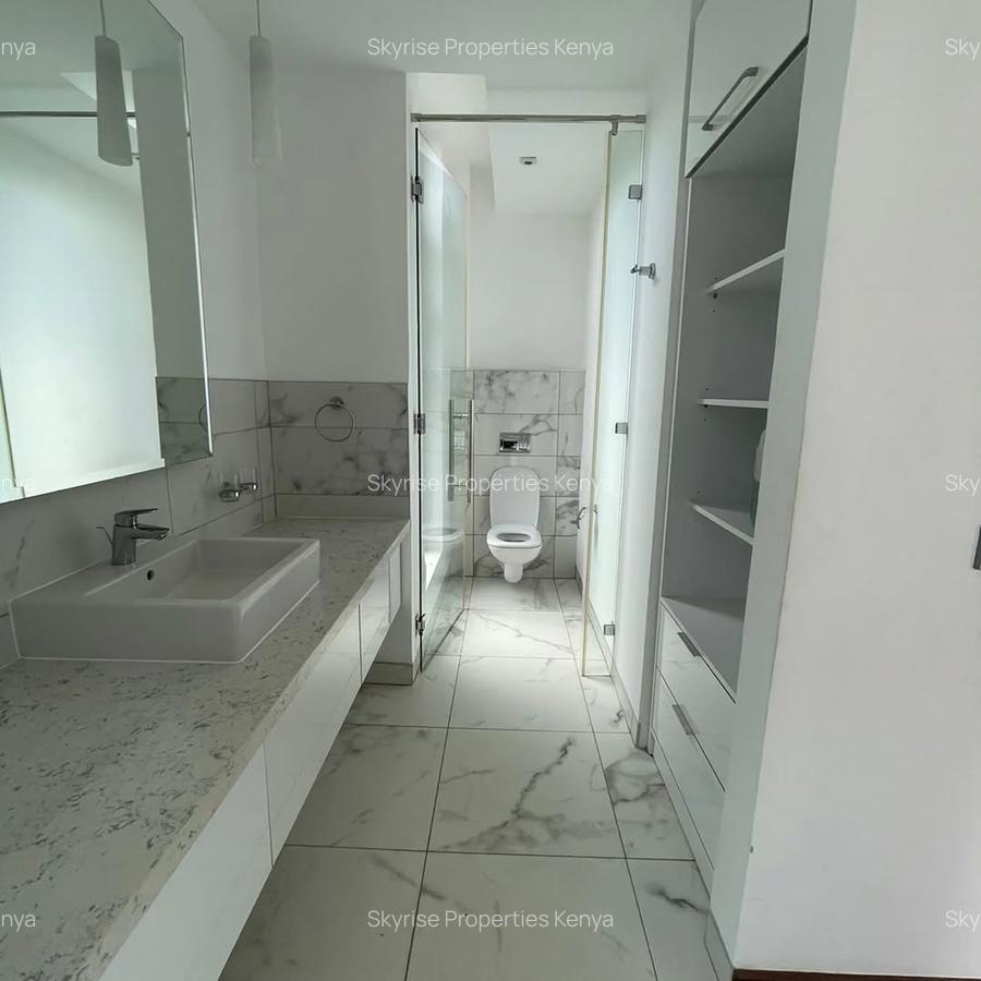 5 Bed Villa with En Suite in Karen - 16