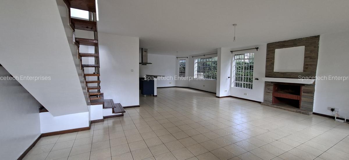 4 Bed Townhouse with Garden in Spring Valley - 5