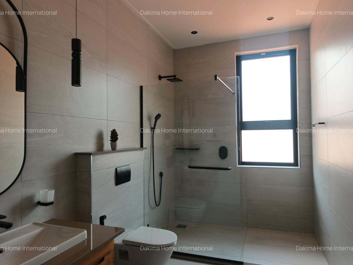 4 Bed Villa with En Suite in Loresho - 18