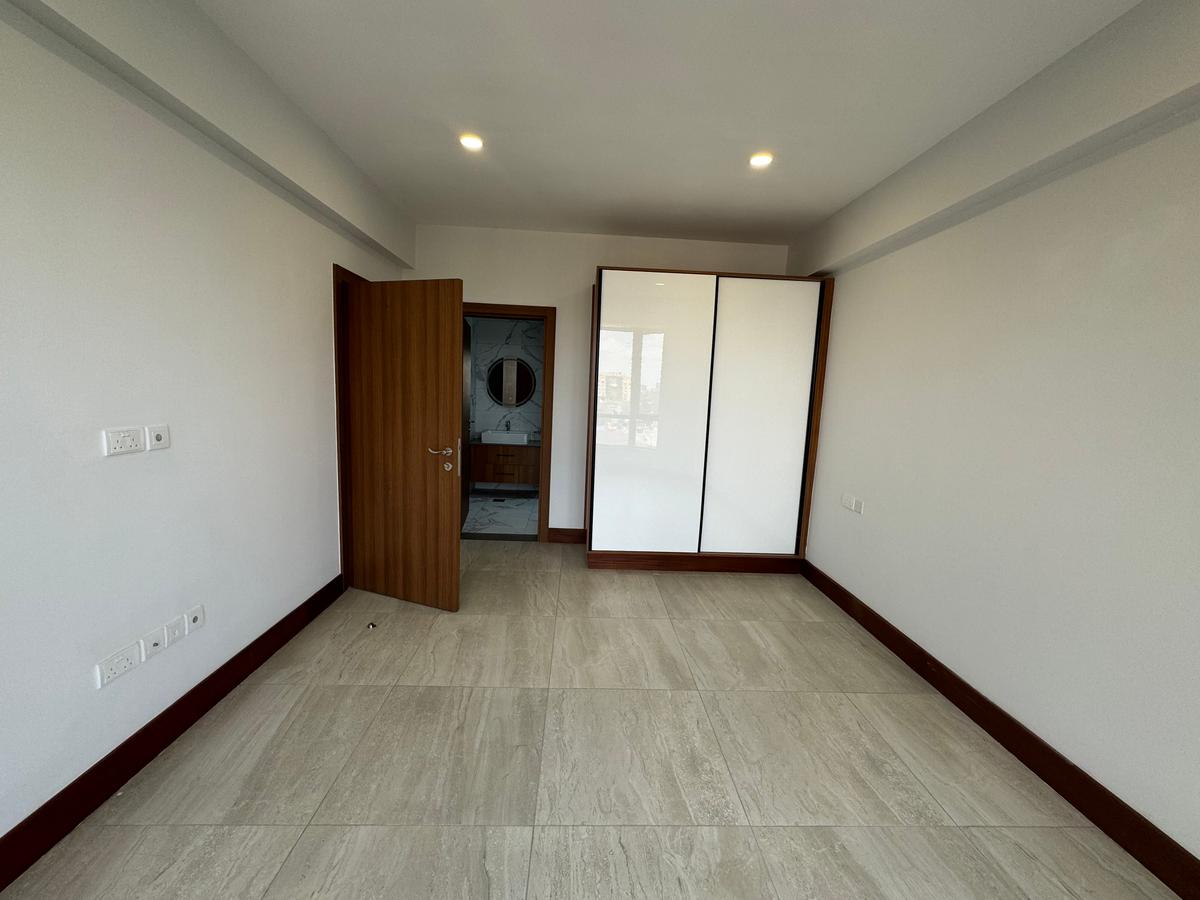 3 Bed Apartment with En Suite in Westlands Area - 5