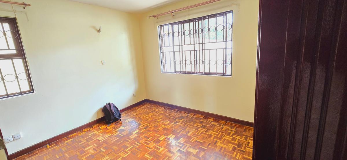 4 Bed Townhouse with En Suite at James Gichuru - 14