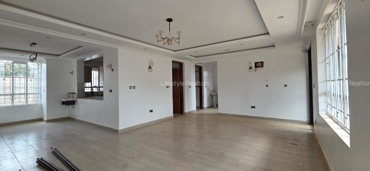 4 Bed House with En Suite at Kamakis - 3