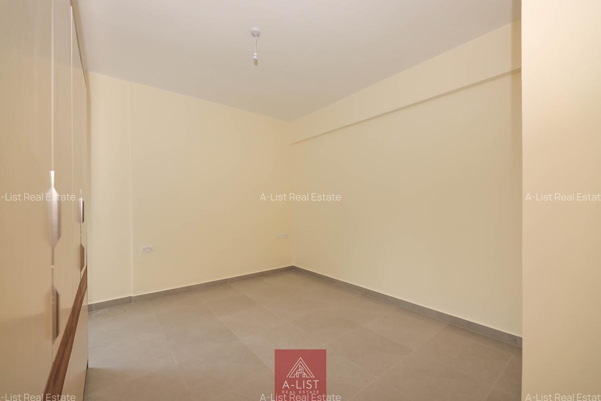 2 Bed Apartment with En Suite at Githuri Road - 4