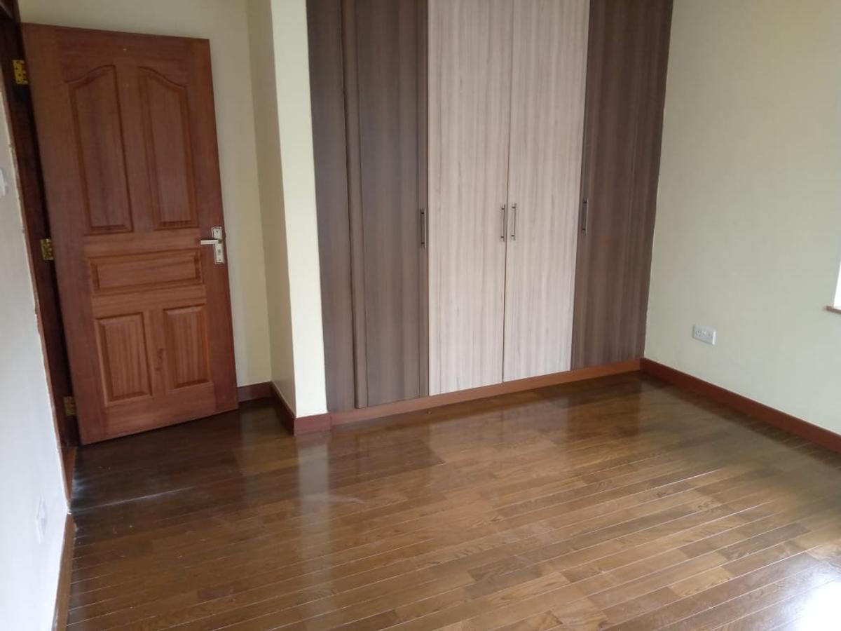 5 Bed Townhouse with En Suite in Kiambu Road - 12