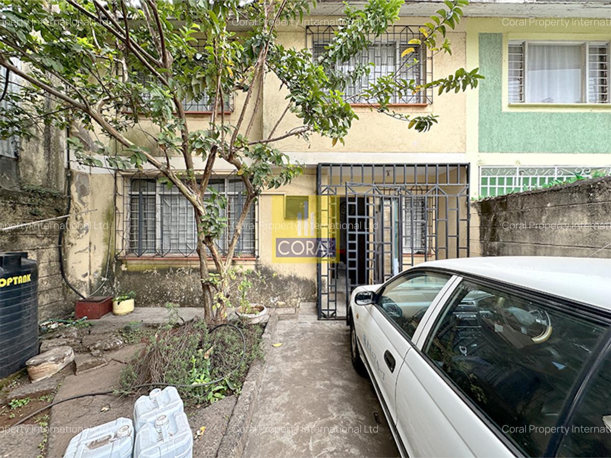 4 Bed Townhouse in South C - 9