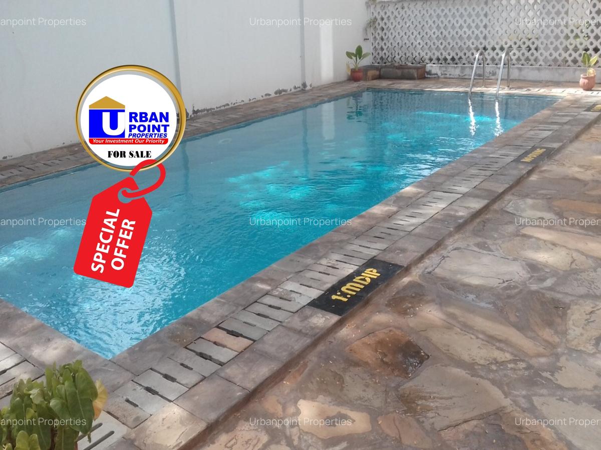 3 Bed Apartment with En Suite in Nyali Area - 2