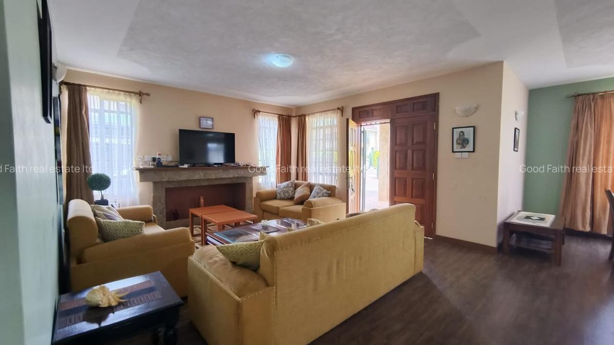 5 Bed Villa with En Suite in Kiambu Road - 3