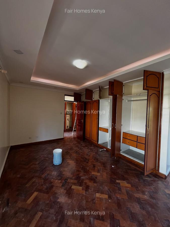 4 Bed Townhouse with En Suite at Amboseli Road - 14