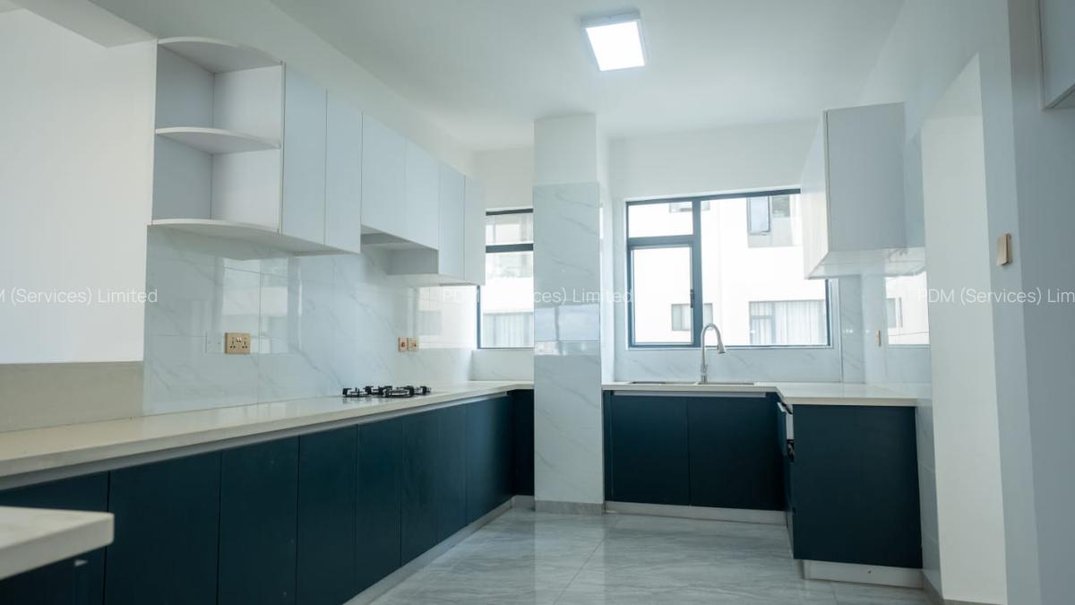 4 Bed Apartment with En Suite at Ole Dume Road - 3