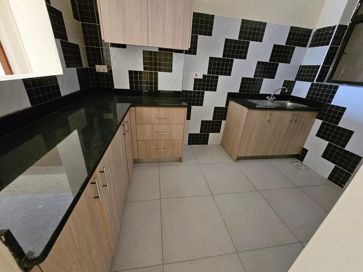 2 Bed Apartment with En Suite in Nyali Area - 7