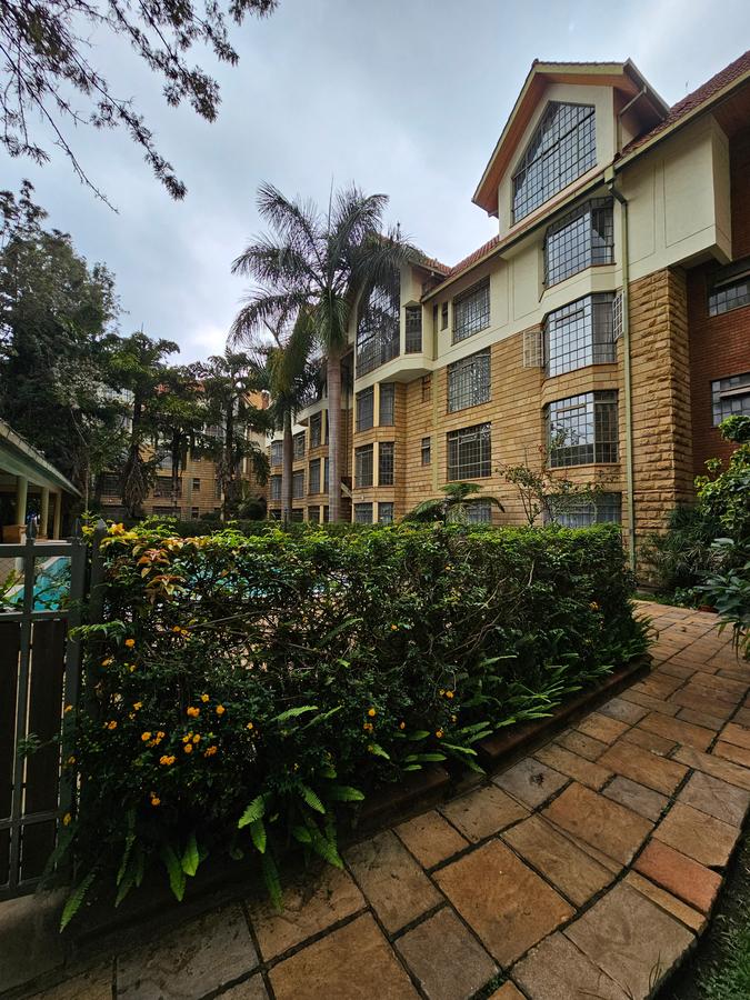 3 Bed Apartment with En Suite at Kilimani - 1