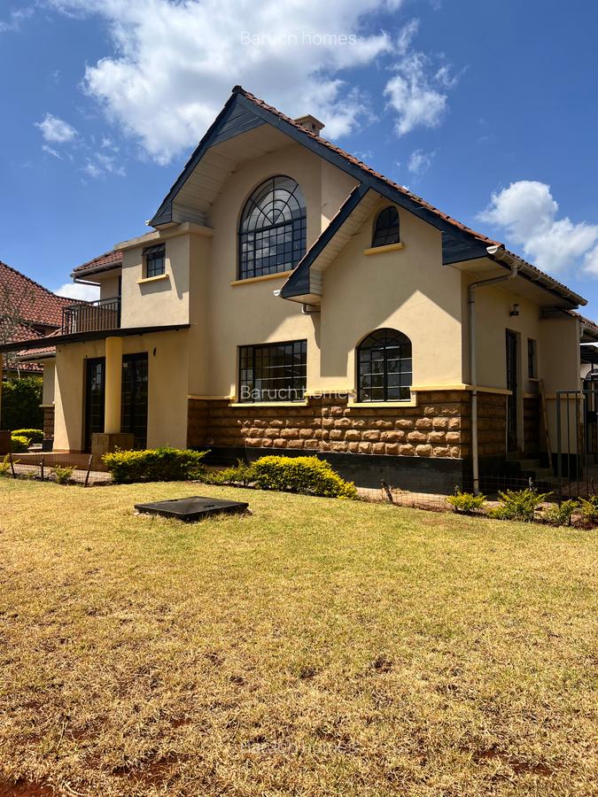 4 Bed Villa with En Suite in Redhill - 2