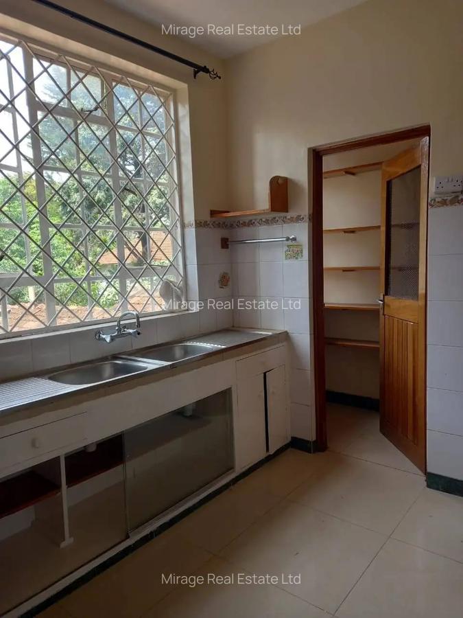 2 Bed Apartment with Parking in Westlands Area - 5