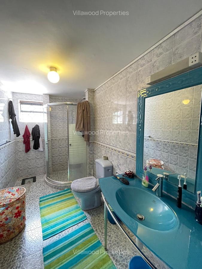 4 Bed House with En Suite in Spring Valley - 9