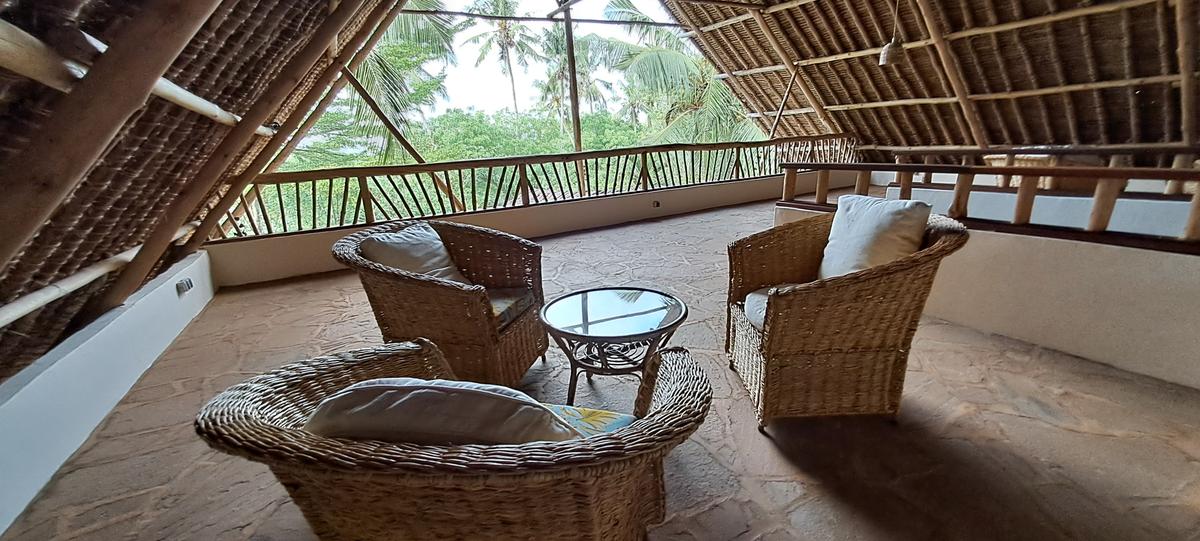 8 Bed House with En Suite in Diani - 8