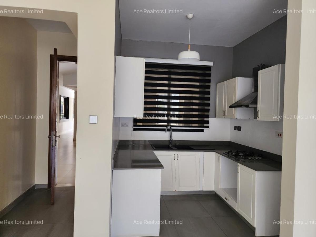 2 Bed Apartment with En Suite at Muthangari Drive - 5
