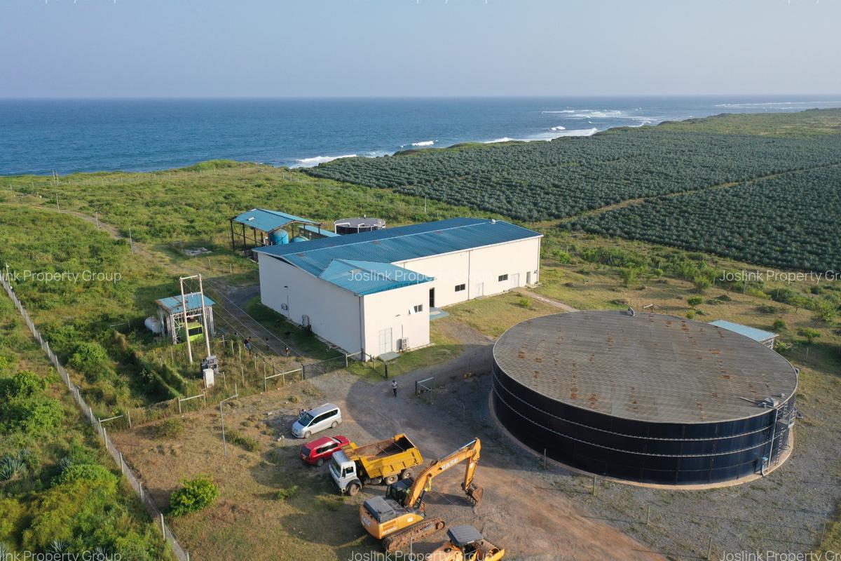 Serviced 3 Bed Apartment with En Suite in Nyali Area - 9