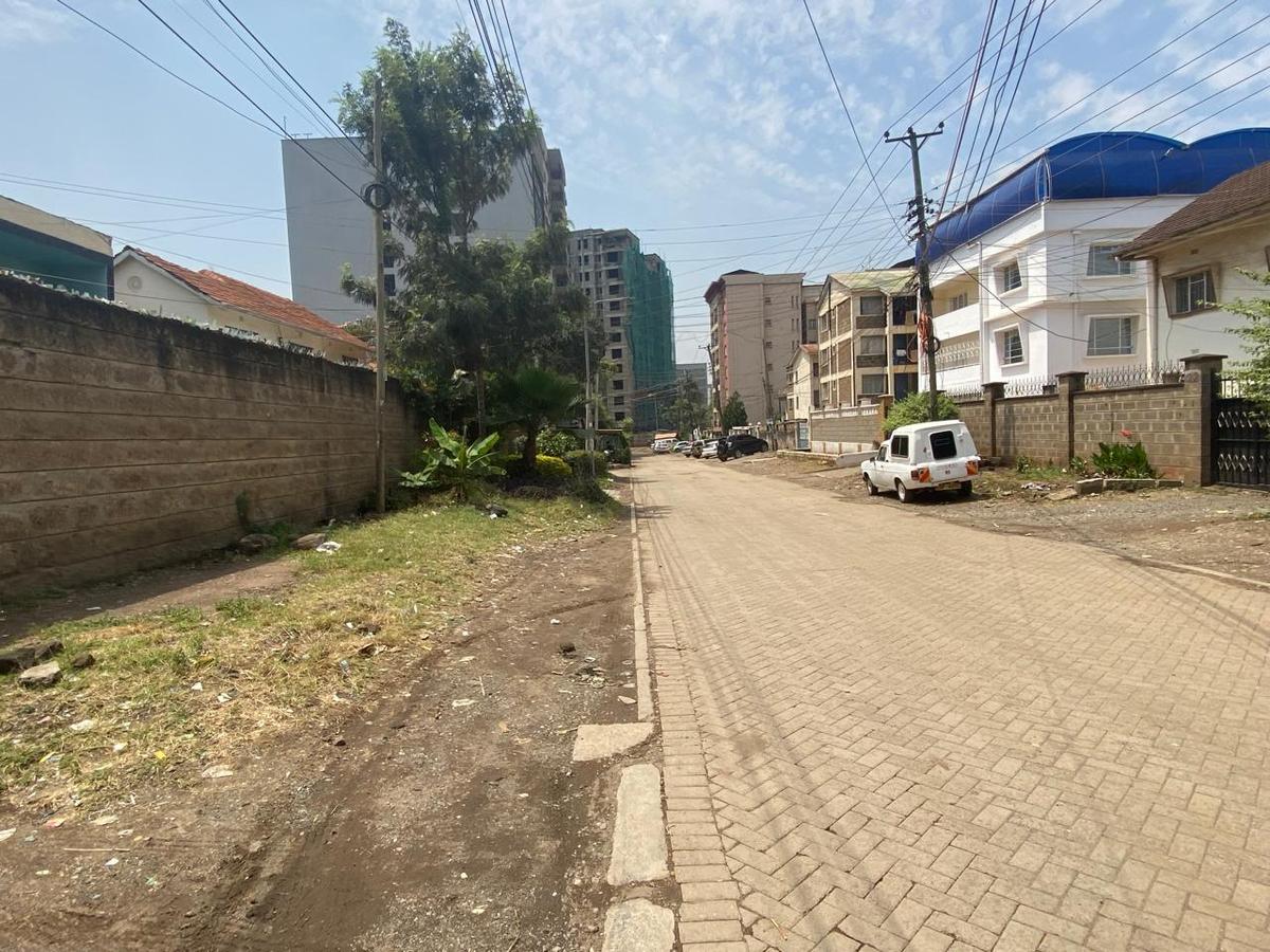 6,502 ft² Land at Nairobi West - 11