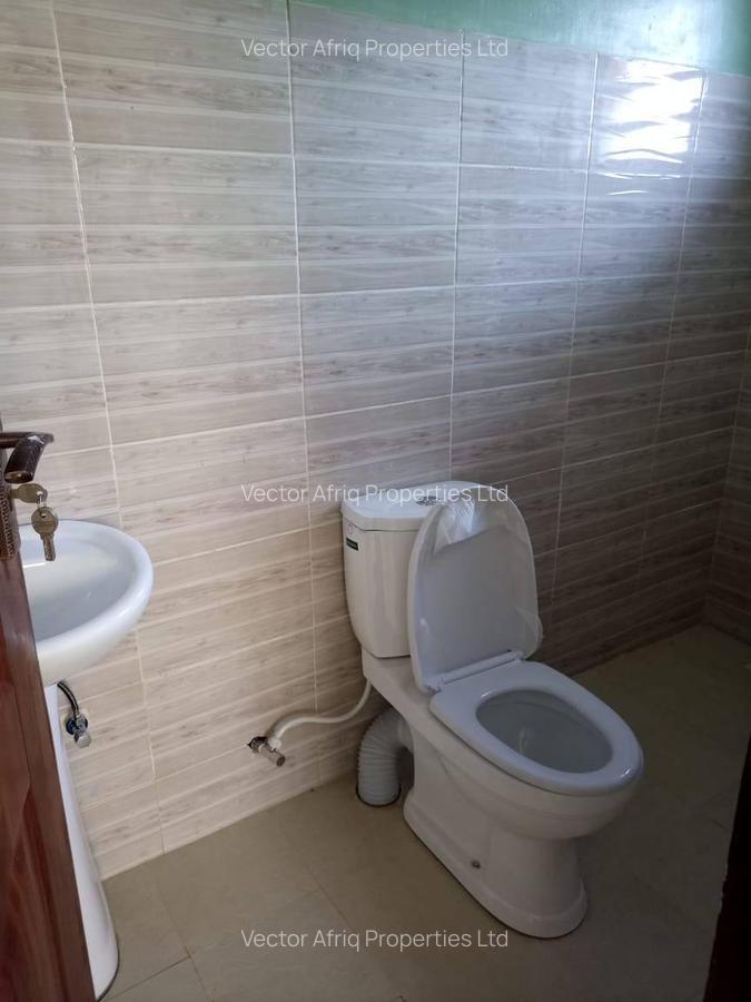 3 Bed House with En Suite at Acacia - 5
