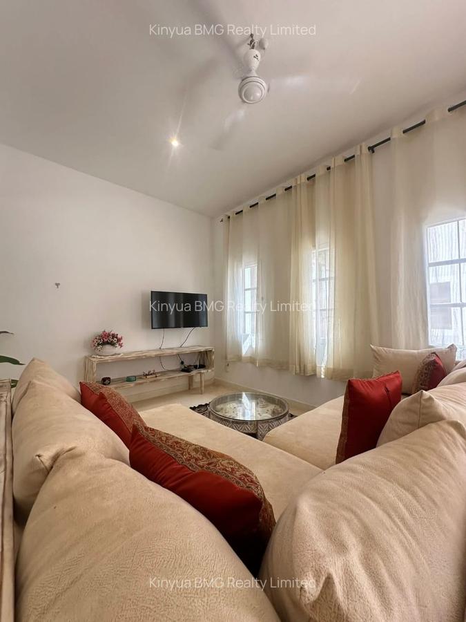 Serviced 2 Bed Apartment with En Suite in Malindi - 5