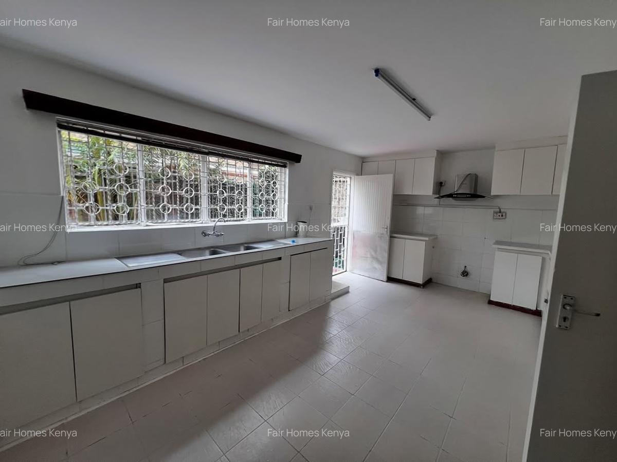 5 Bed House with En Suite at Manyani East - 7