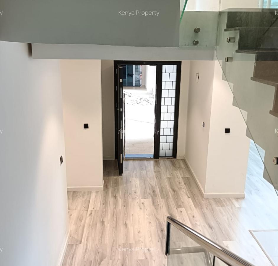 5 Bed Villa with En Suite at Chalbi Drive - 14