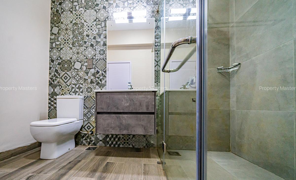 Serviced 1 Bed Apartment with En Suite at Vihiga Road - 3