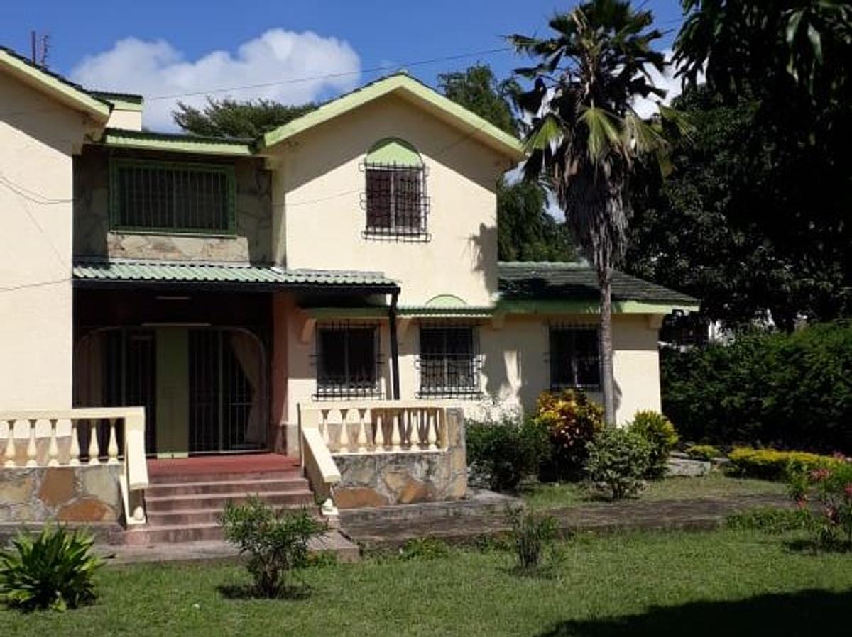 4 Bed Townhouse in Nyali Area - 10