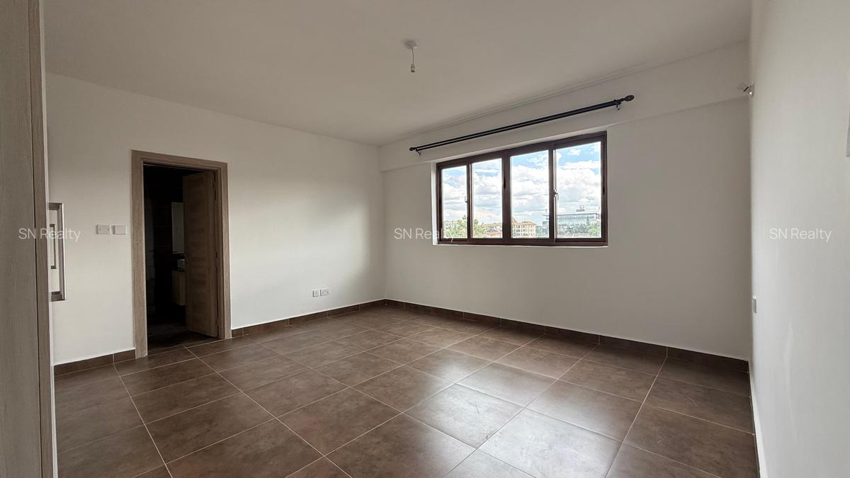 3 Bed Apartment with En Suite at East Church Road - 12