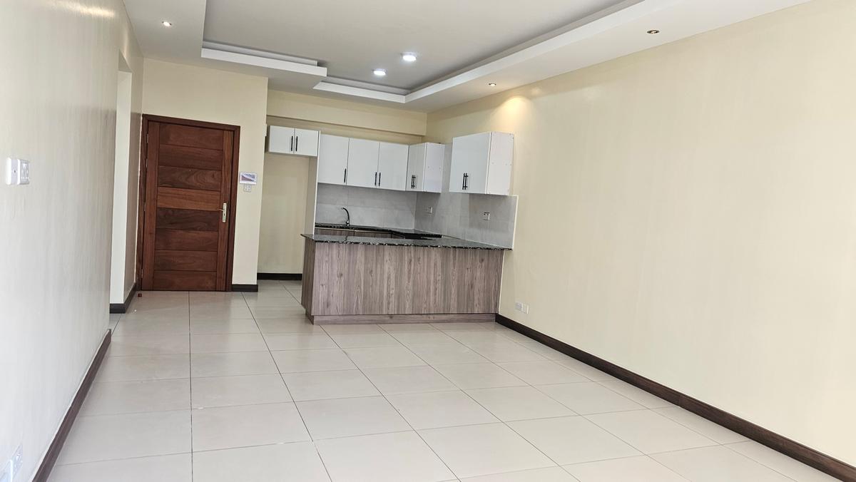 1 Bed Apartment with En Suite at Kilimani - 4