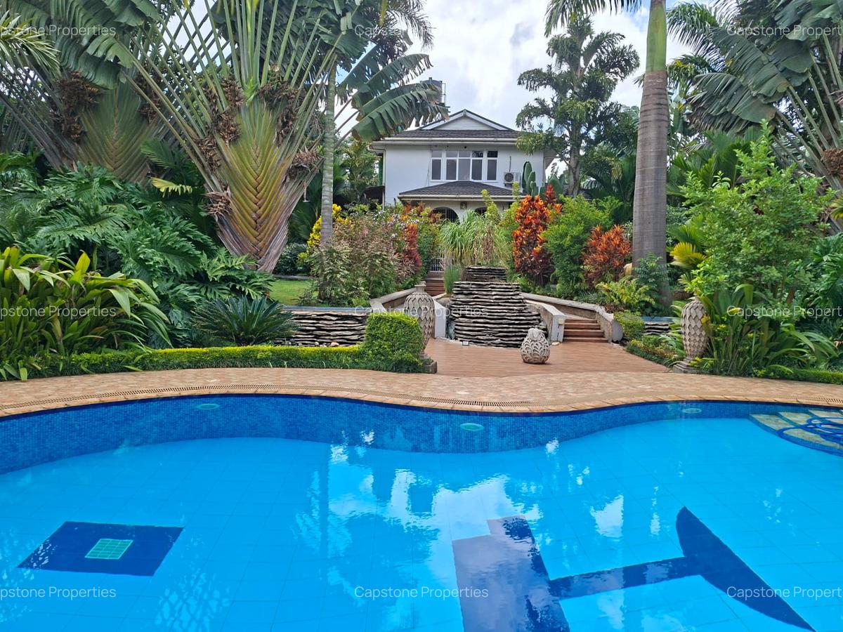 4 Bed House with En Suite in Runda - 1