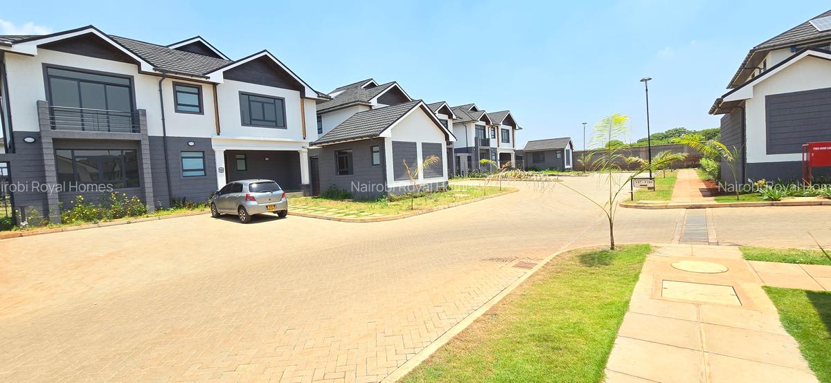 4 Bed Townhouse with En Suite at Kiambu Road - 3