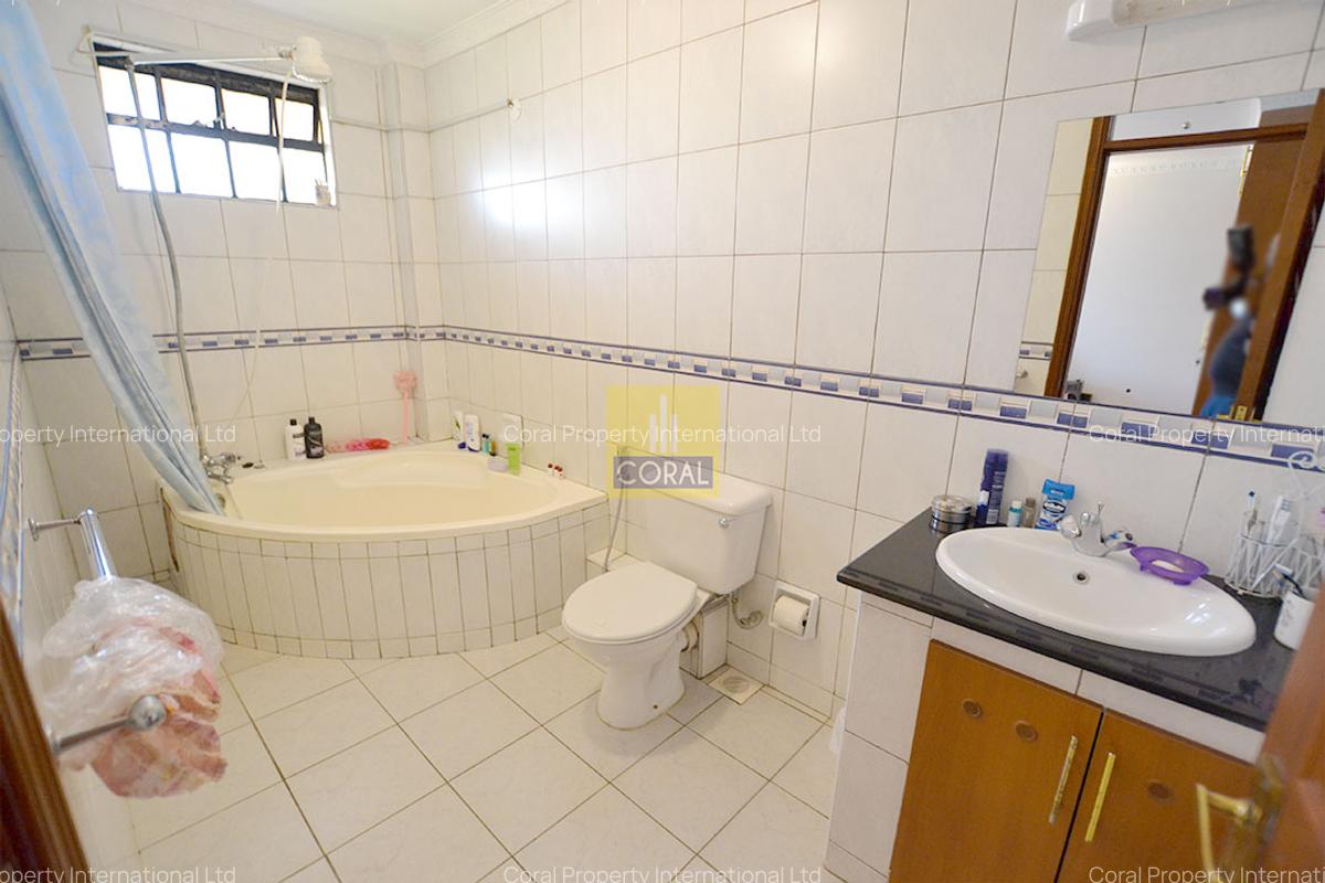 4 Bed Apartment with En Suite at Westlands - 16
