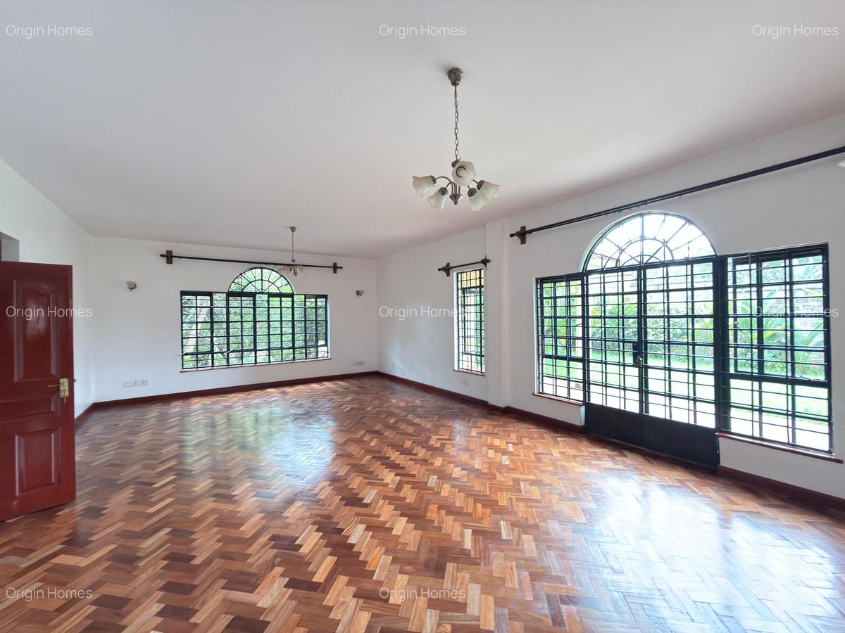 5 Bed Townhouse with En Suite at Kitisuru - 10