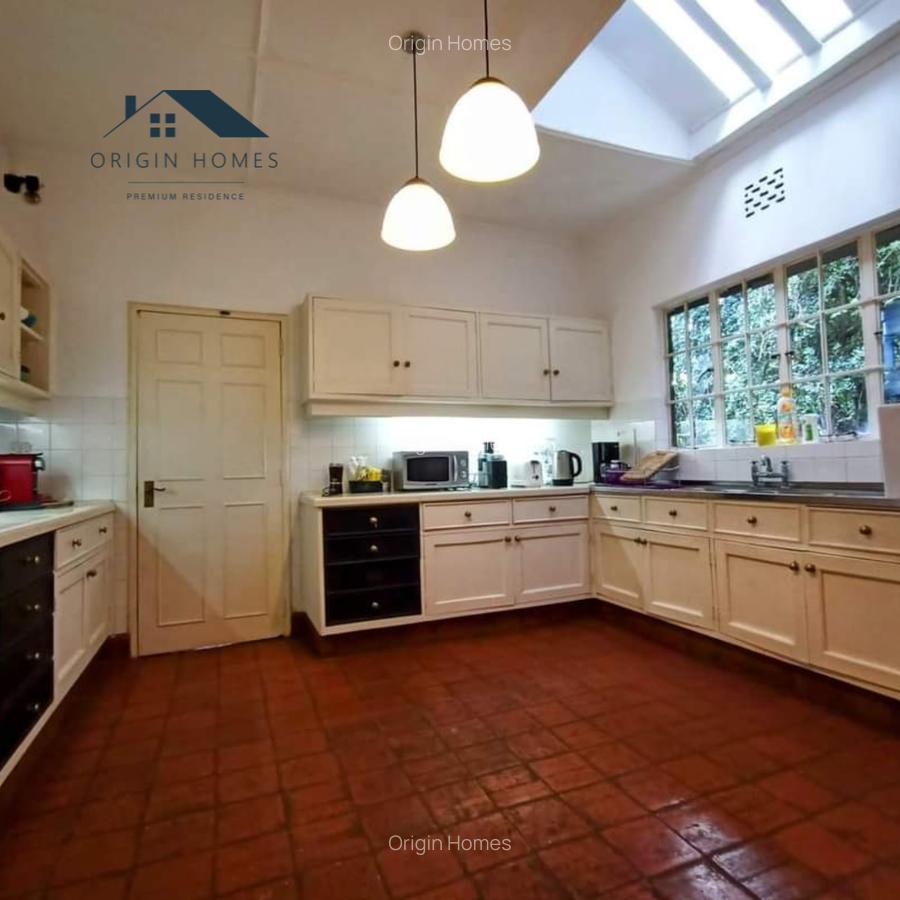 3 Bed House with En Suite at Kyuna - 16