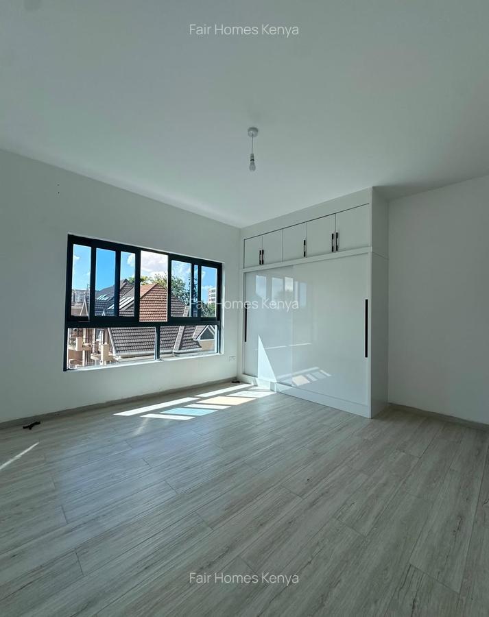 2 Bed Apartment with En Suite at Valley Arcade - 13