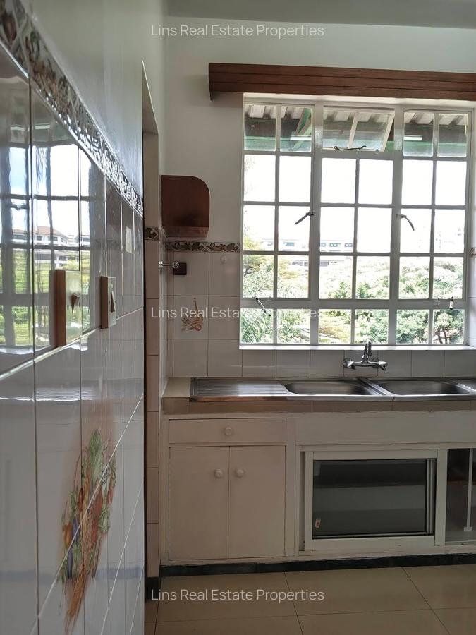 2 Bed Apartment with En Suite in Westlands Area - 5