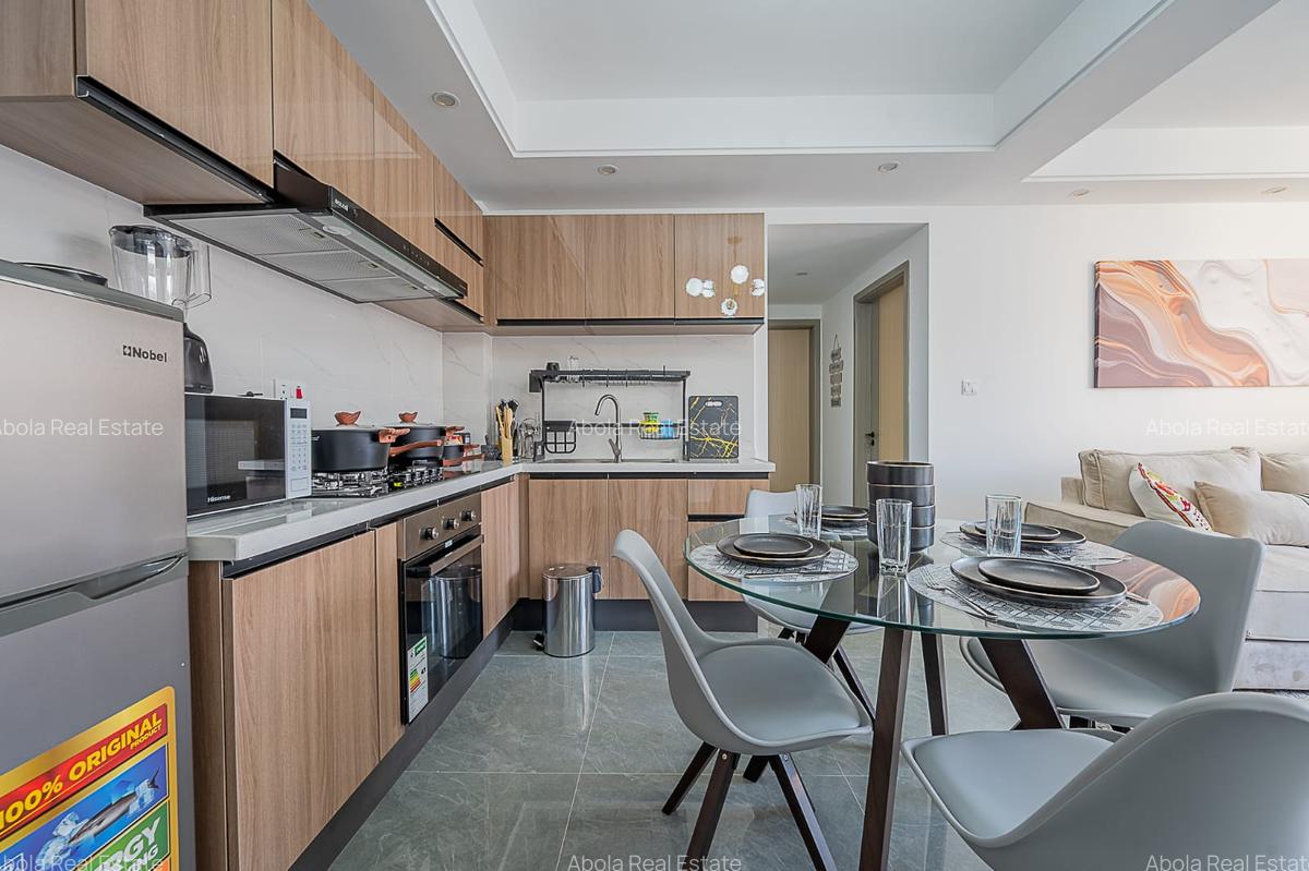 Serviced 2 Bed Apartment with En Suite in Riverside - 16