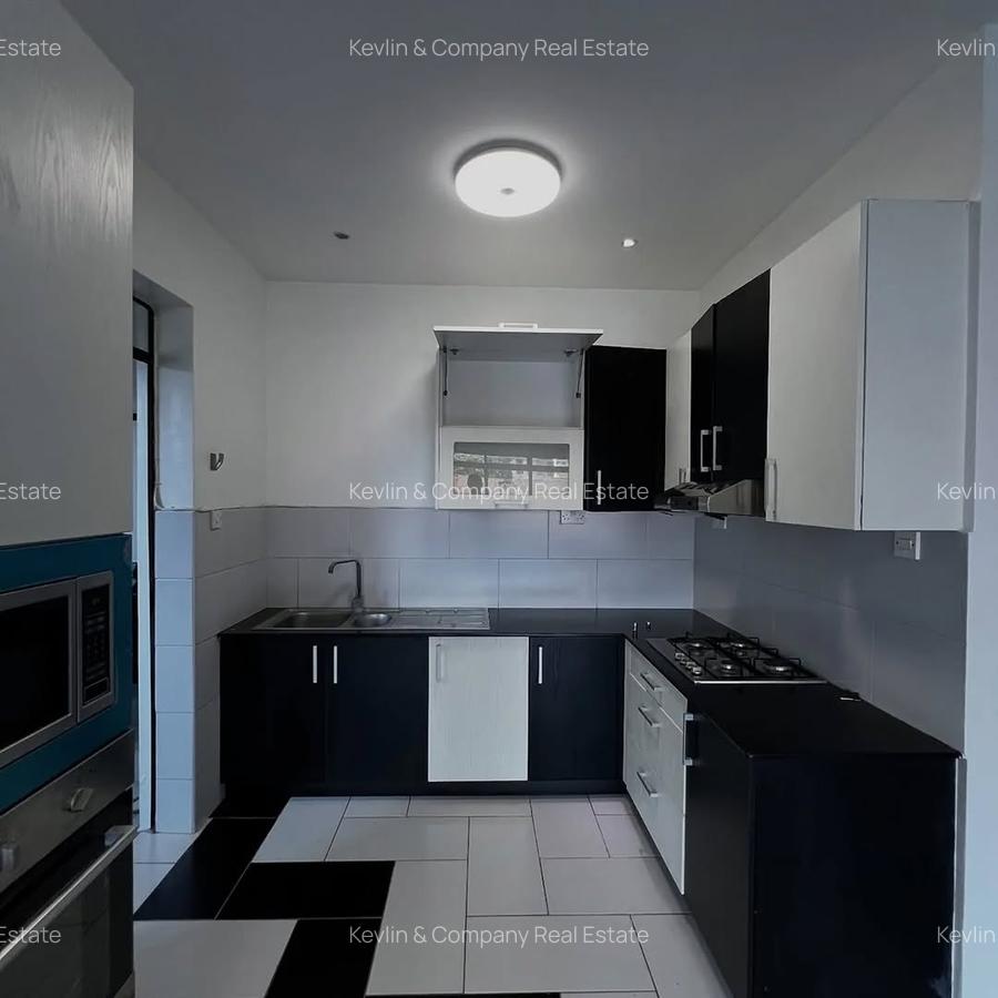 2 Bed Apartment with En Suite in Kileleshwa - 4