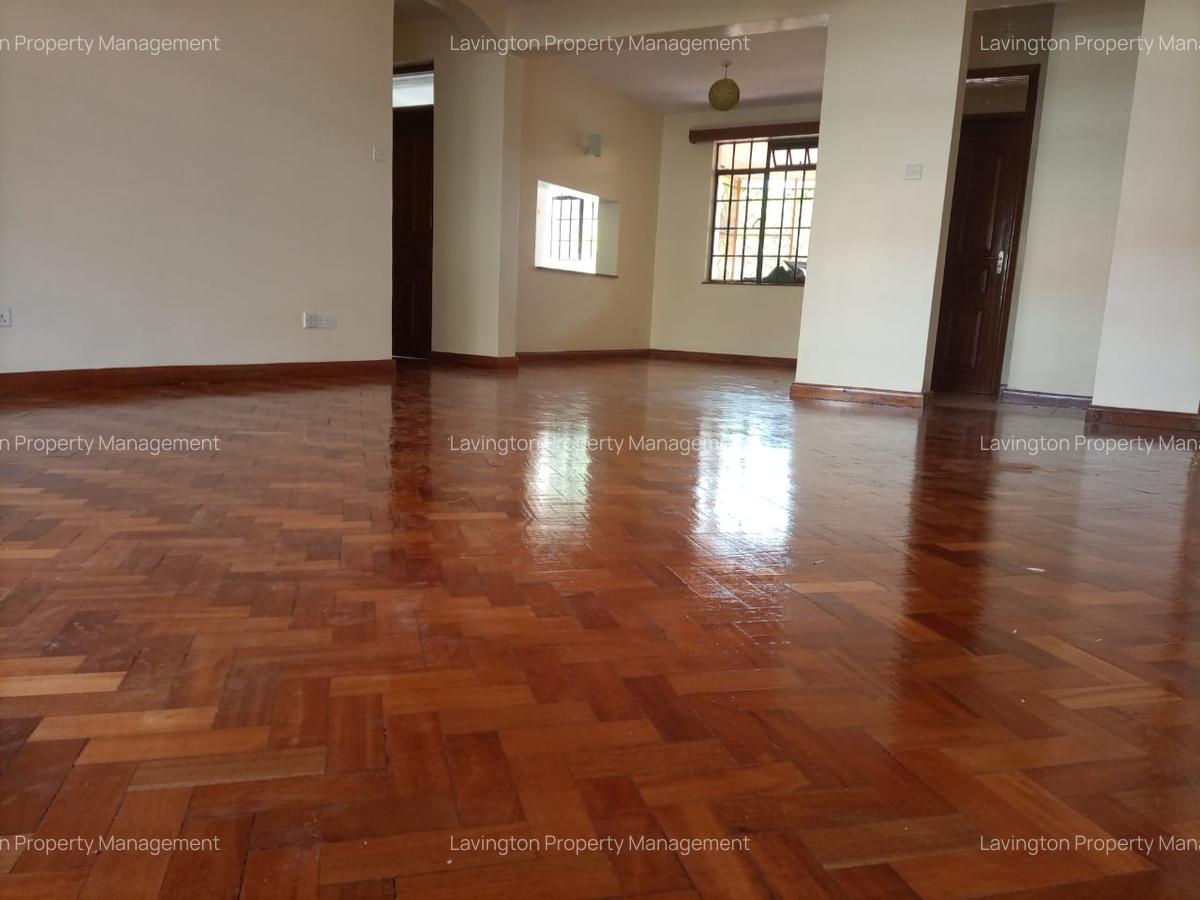 3 Bed Apartment with En Suite at Lavington - 3