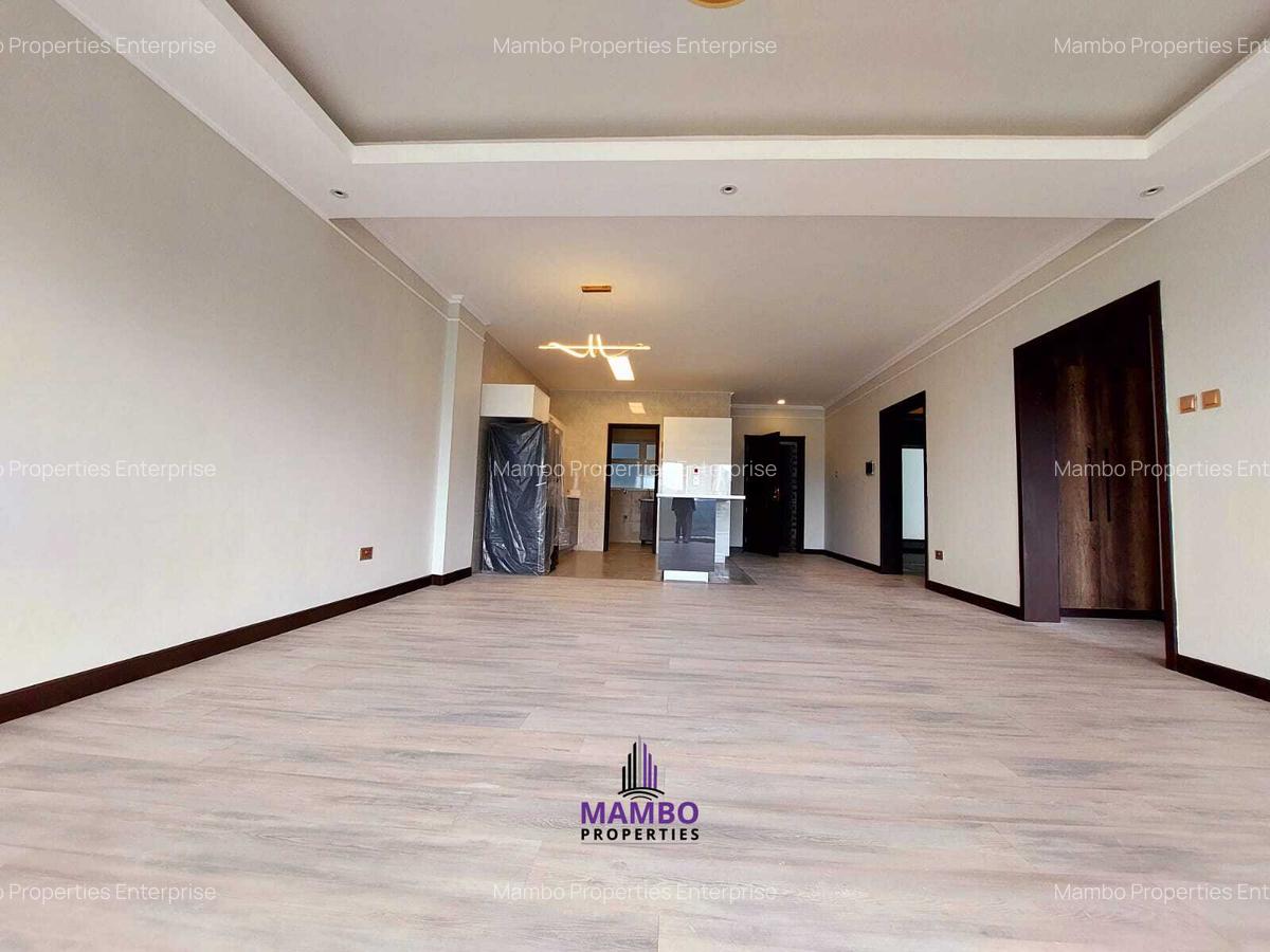 2 Bed Apartment with En Suite at Riverside Drive - 5