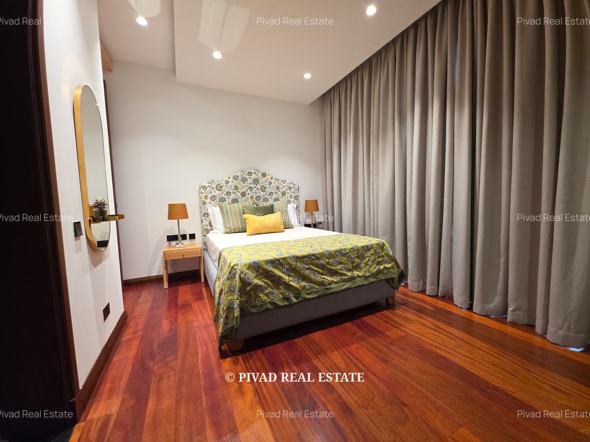 4 Bed House with Garden in Runda - 15