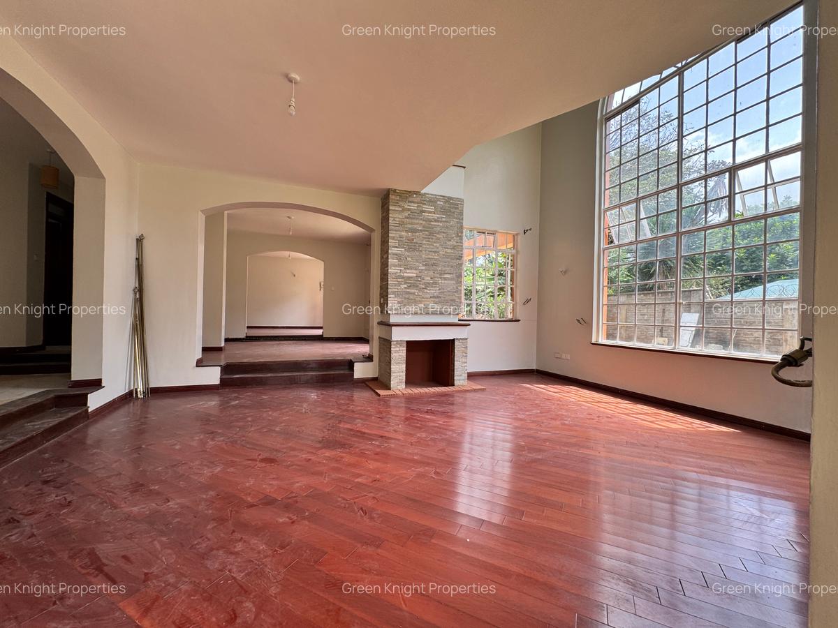 4 Bed House with En Suite in Karen - 12