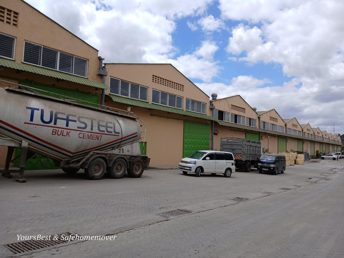 10,000 ft² Warehouse with Service Charge Included at Mombasa Road - 2