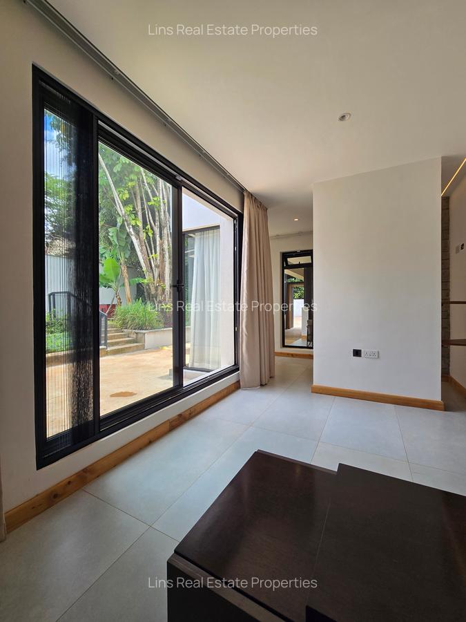 1 Bed House with En Suite in Kyuna - 3