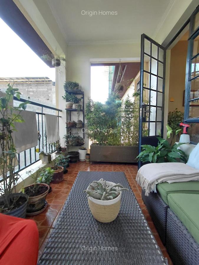 Serviced 2 Bed Apartment with En Suite in Westlands Area - 13