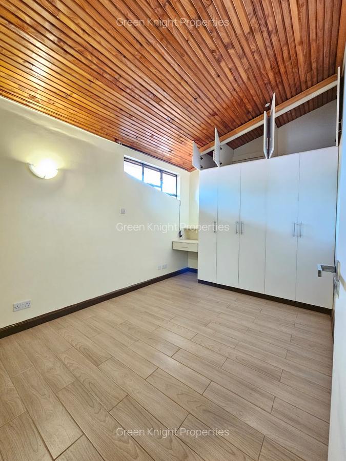 Serviced 2 Bed Apartment with En Suite in Westlands Area - 5