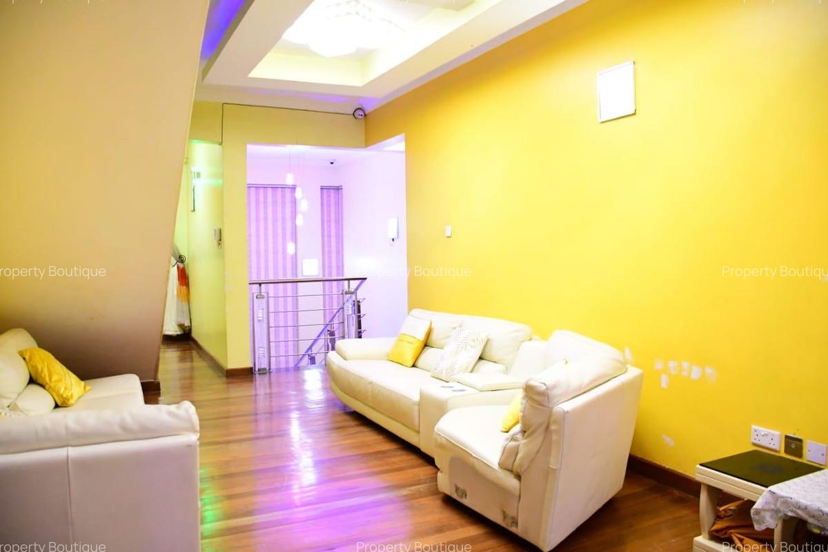 5 Bed House with En Suite in Thome - 6